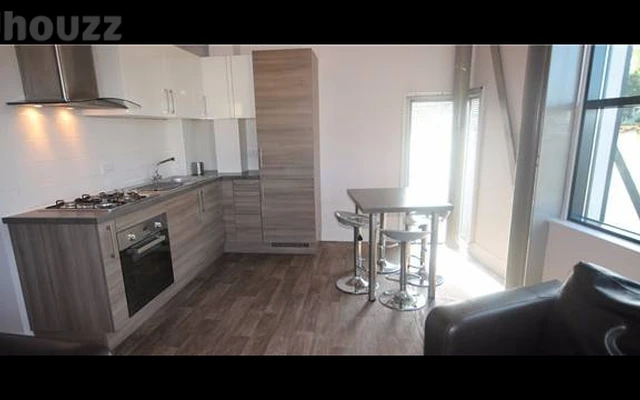 The Modern and Luxury Flat 1