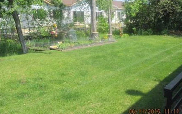Winnipeg Lovely Two Bedrooms Condo 4