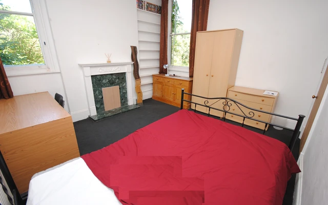 6 bedroom house close to Loughborough University 0
