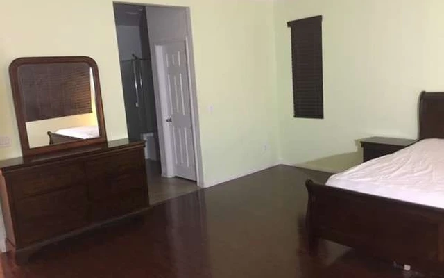Fancy bedroom near the California State University, San Bernardino 0