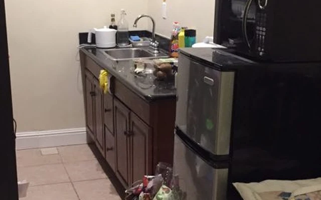 1 female bedroom in San Francisco included rent 1