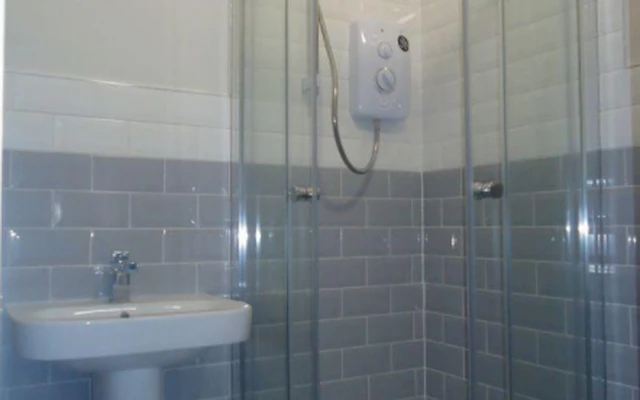 12 bedroom house close to National Oceanography Centre 2