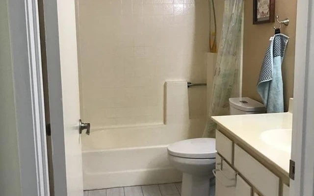 Fancy bedroom near the California state polytechnic university, pomona 1