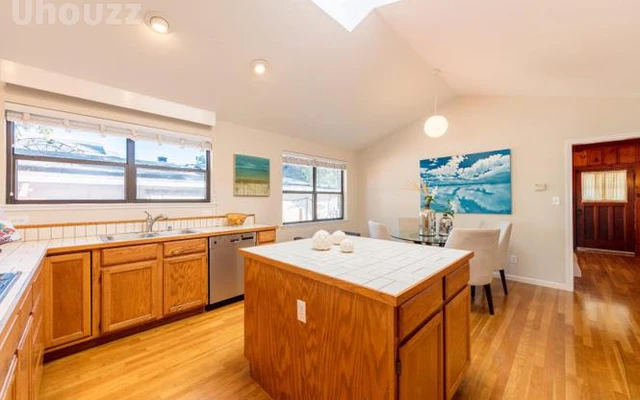 A room for rent near Stanford university in San Francisco 2