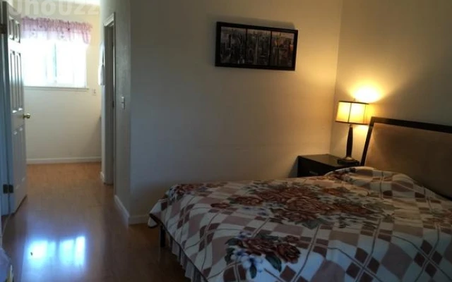 Single room near the Silicon Valley University 3