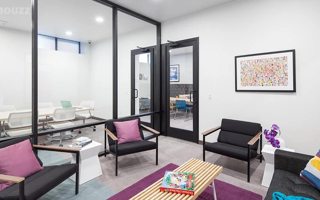 Summer Sublease for 1 Bedroom in 4 Bed 2 Bath Seattle LIV available & walk to UW 2