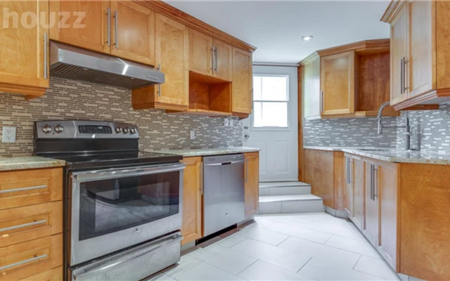 Montreal  2B for rent 2
