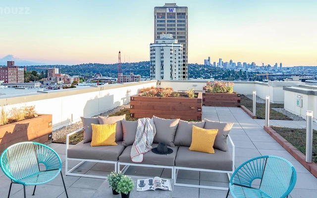 Summer Sublease for 1 Bedroom in 4 Bed 2 Bath Seattle LIV available & walk to UW 4