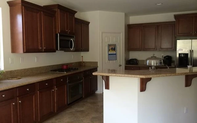 Fancy bedroom near the California State University, San Bernardino 3