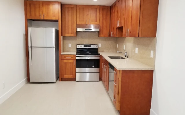 Apartment of 4 B 2 B in Sunset District for Rent 0