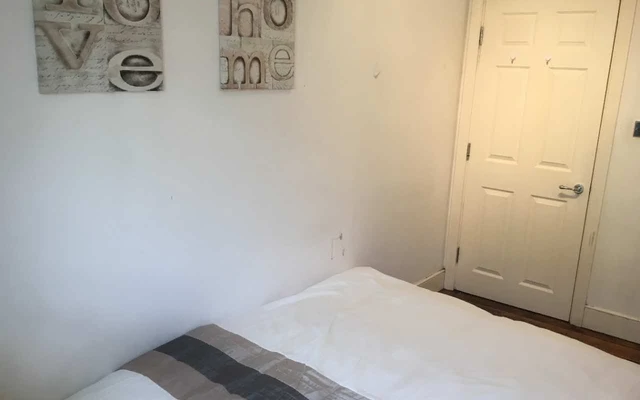 2 bedroom flat close to Newcastle University Business School 4