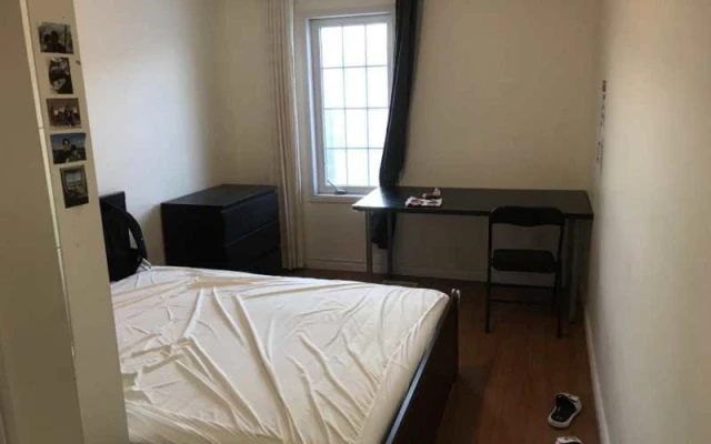 Toronto house for rent 1