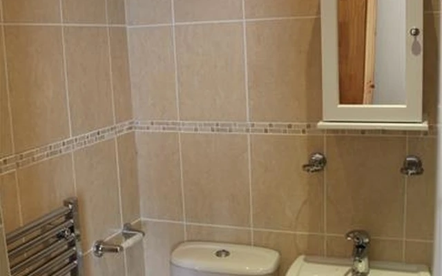 3 bedroom flat close to Plymouth University 2