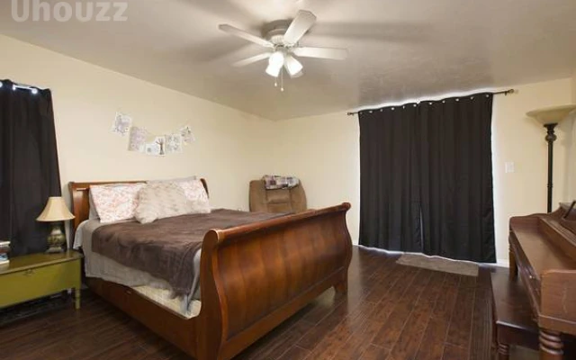 Beautiful room in San Diego for rent 3