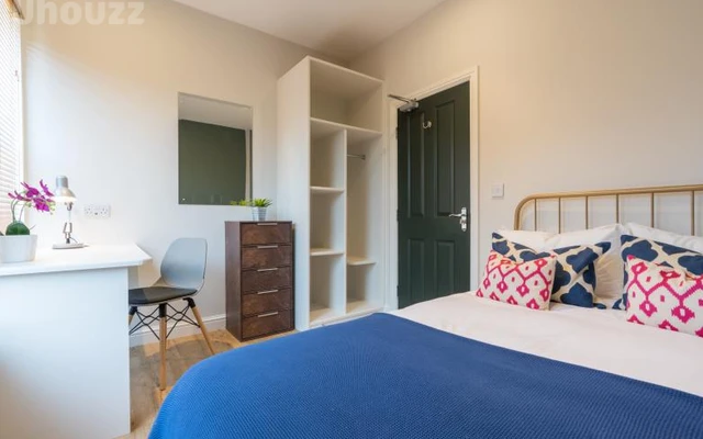 Liverpool 7 bedroom Flat 4