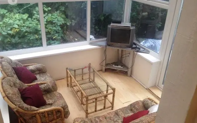 Room in a shared house near University of Plymouth 1
