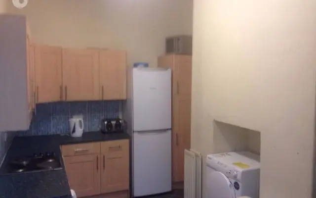 Room in a shared house near University of Plymouth 2