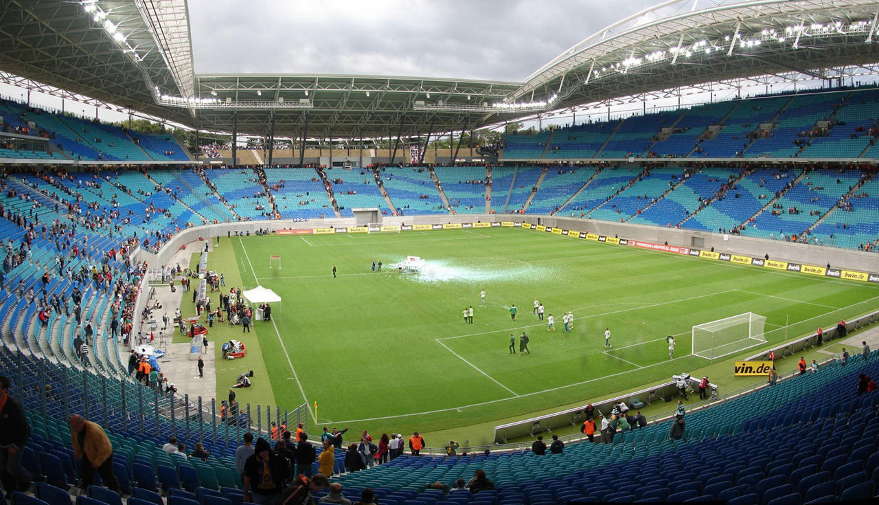 资讯 留学攻略 卡迪夫大学周围租房之生活篇  千年球场  卡迪夫千年